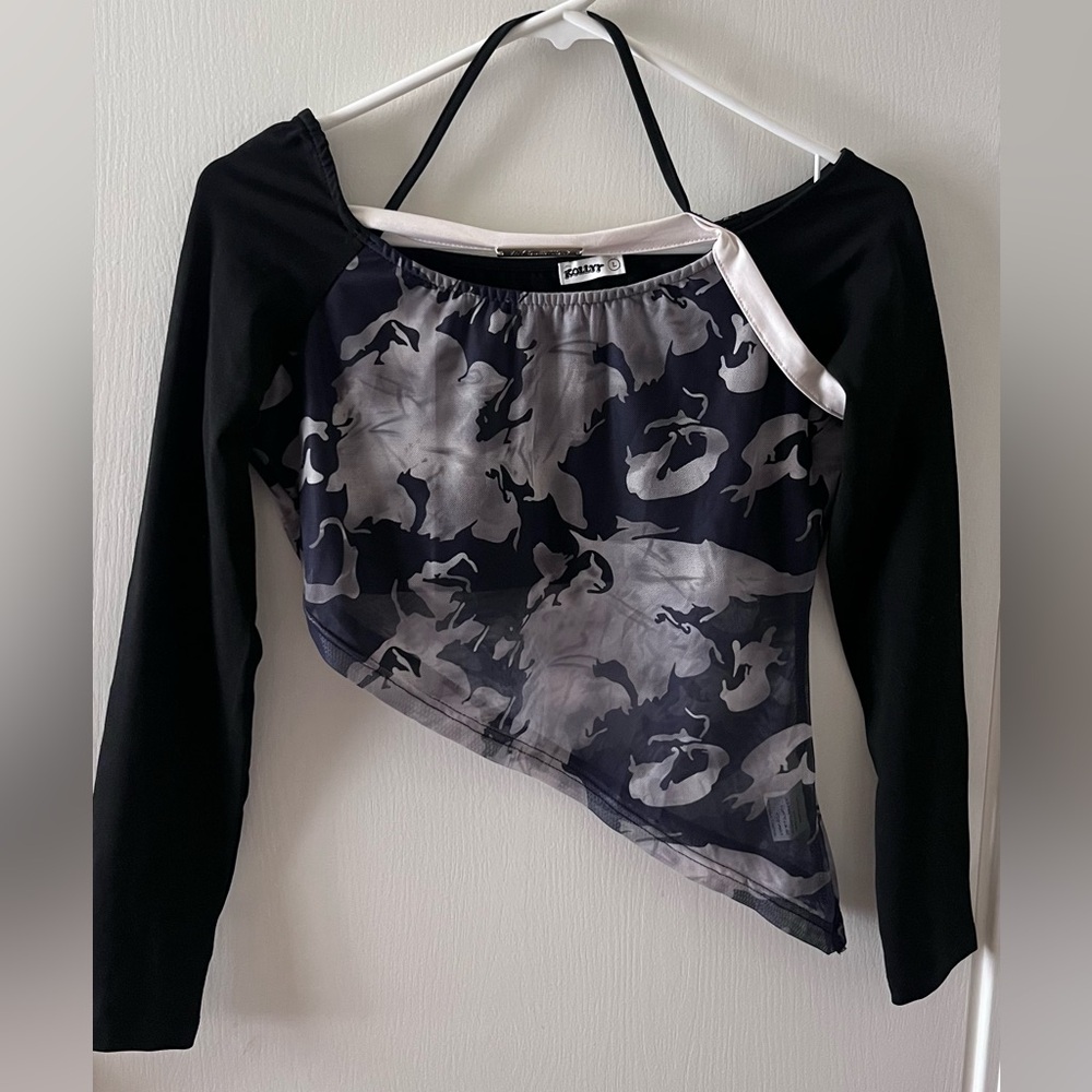 Asymmetrical long sleeve cropped